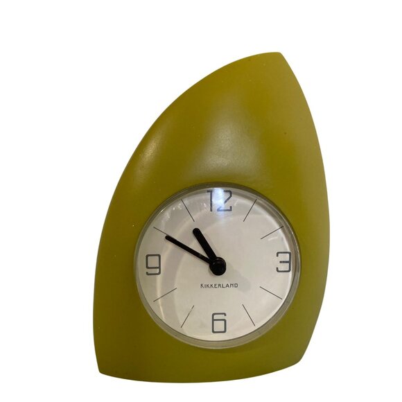 Kikkerland Olive Green Pop Art Sharks Tooth Clock - Picture 1 of 7